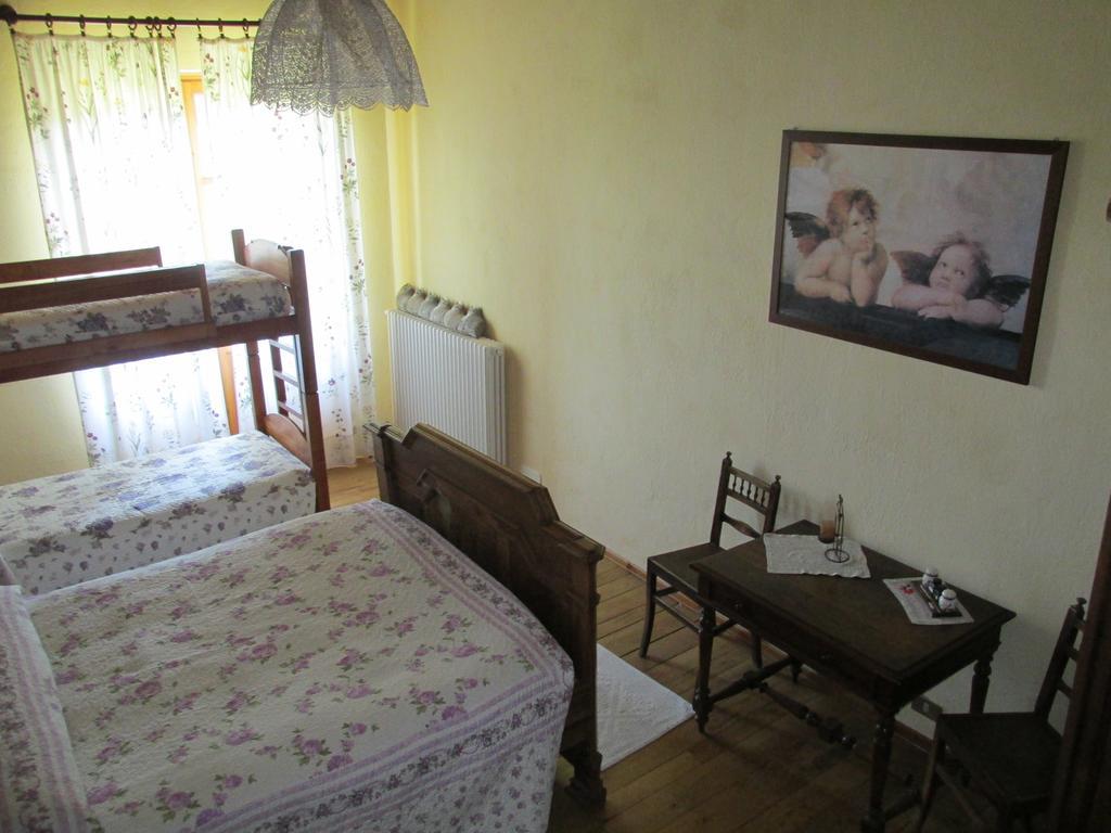 Agriturismo Arcobaleno Hotel Aramengo Habitación foto